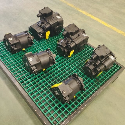Disposición simple cargada manual de la transmisión hidrostática mojada del rociador